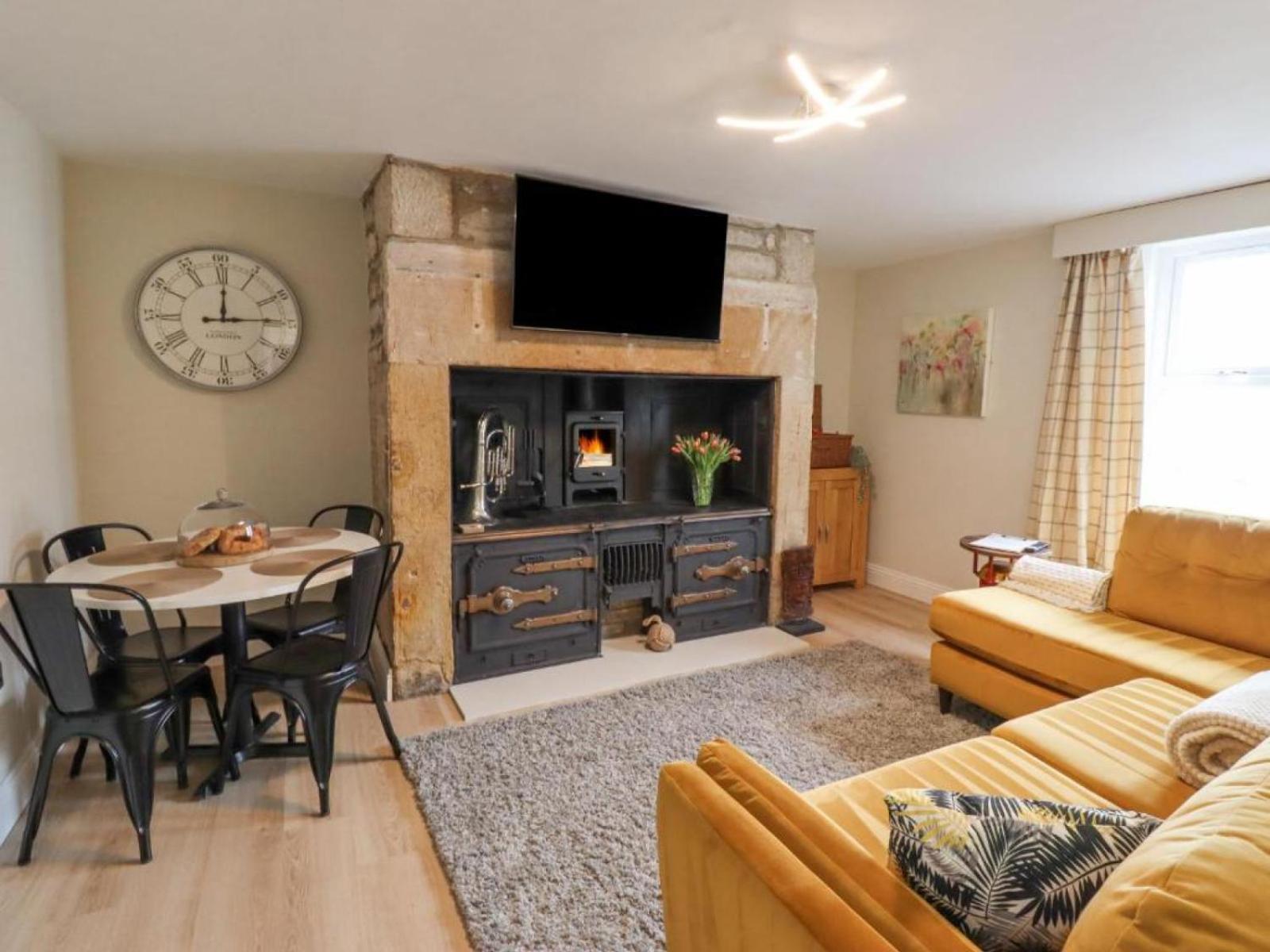 Apartments At The Black Wark  Екстер'єр фото